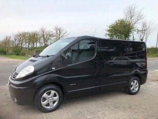 Renault Trafic 2.0 SL27dCi 115 Sport [Sat Nav] Van Euro 5 Panel Van Diesel Black