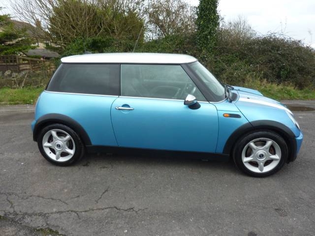 2004 Mini Hatchback 1.6 Cooper 3dr