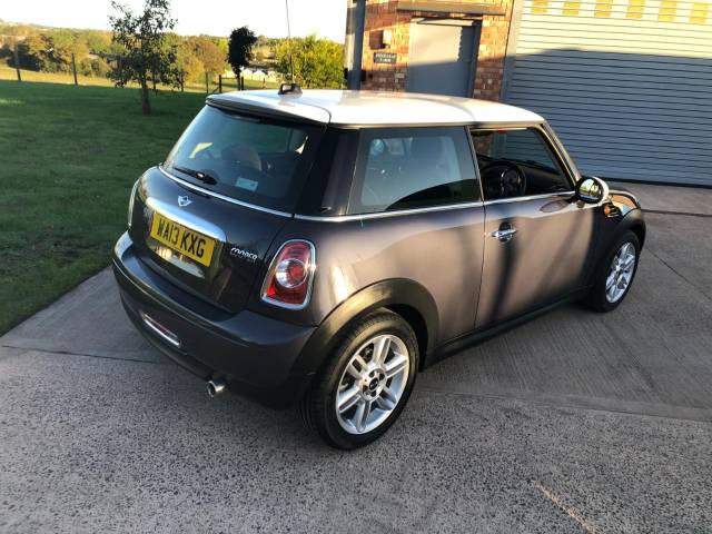 2013 Mini Hatchback 1.6 Cooper 3dr Auto