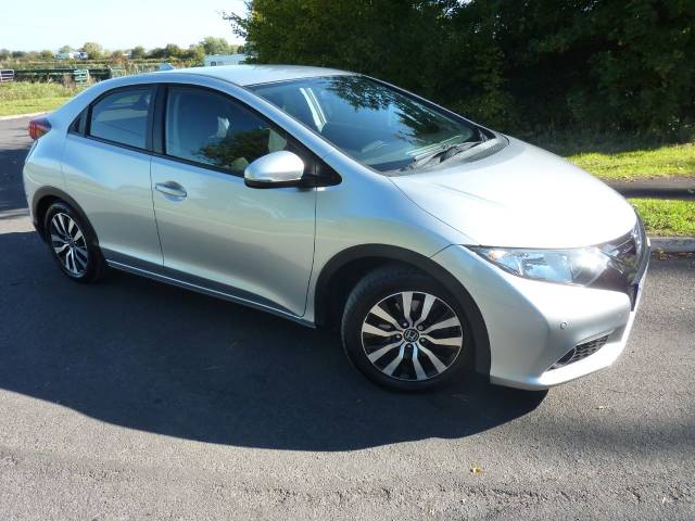 2014 Honda Civic 1.6 i-DTEC SE Plus 5dr