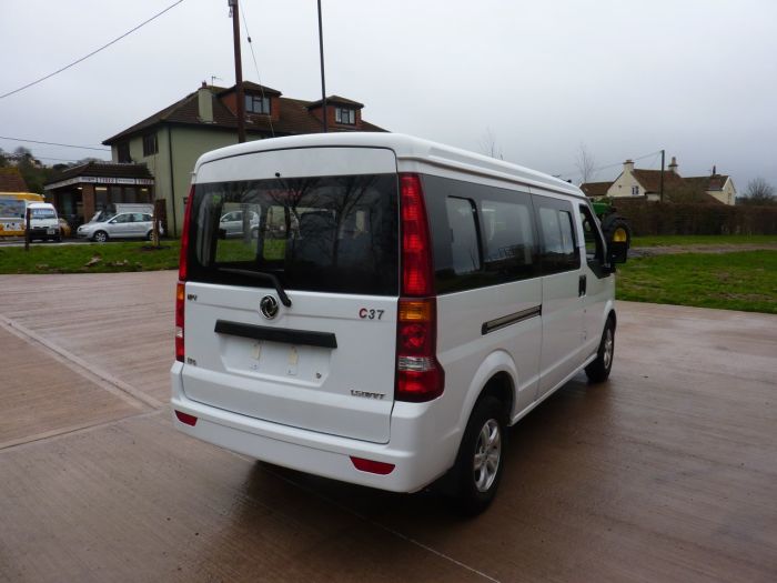 Dfsk Loadhopper 1.5 C35/C37 7 Seater MPV Minibus Petrol White