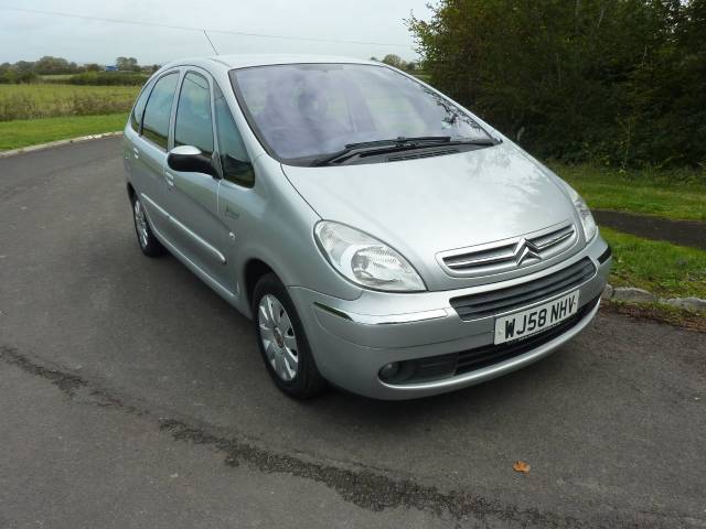 Citroen Xsara Picasso 1.6i 16V VTX 5dr MPV Petrol Silver